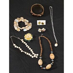 Vintage Shell & Pearlized Look Jewelry Lot Signed Pearlcraft Clip Earrings Etc